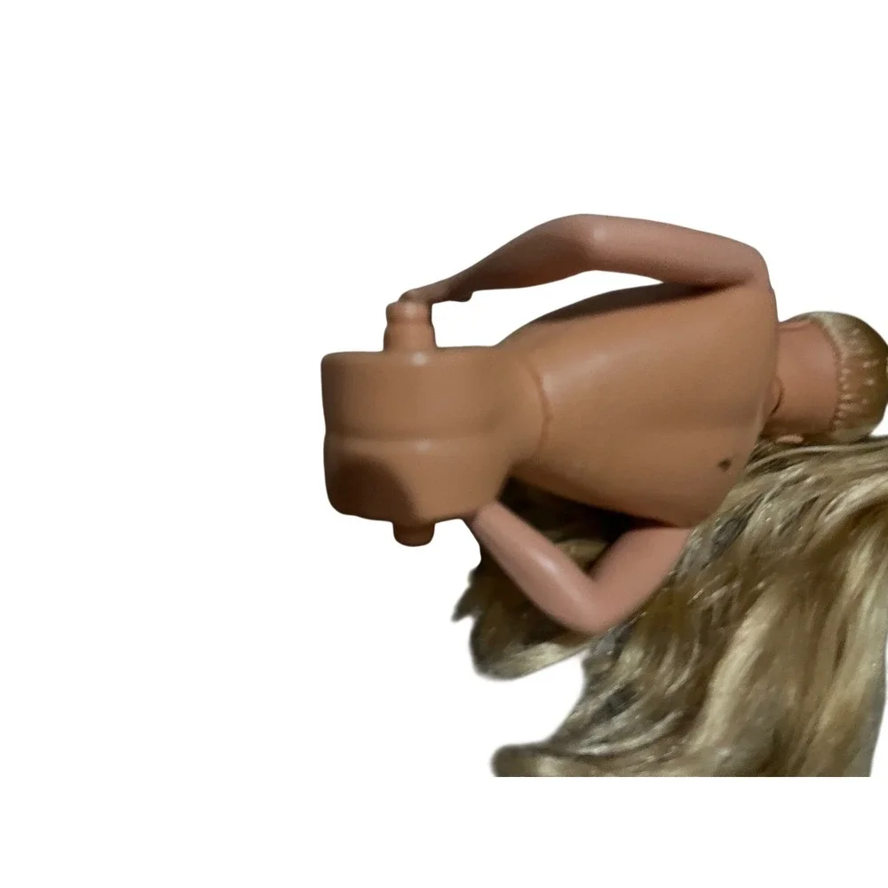 Barbie no legs